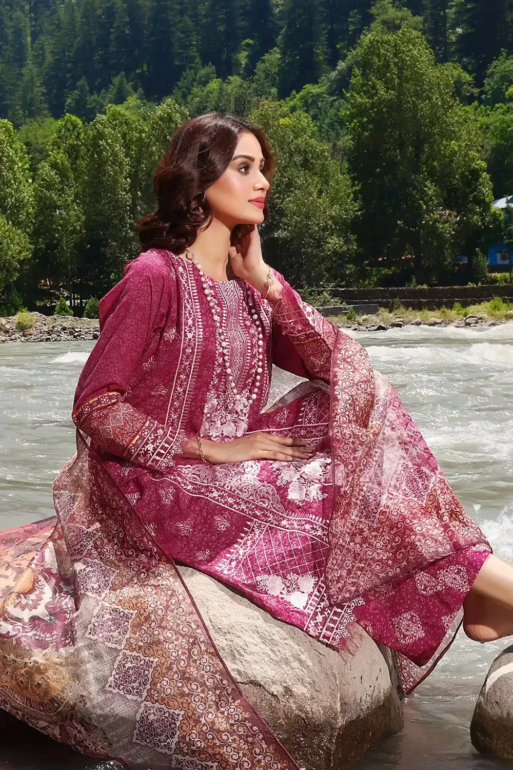 3PC Embroidered Unstitched Lawn Suit KCNE-2119