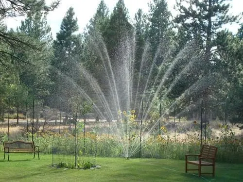 Noodlehead Flexible Garden Sprinkler