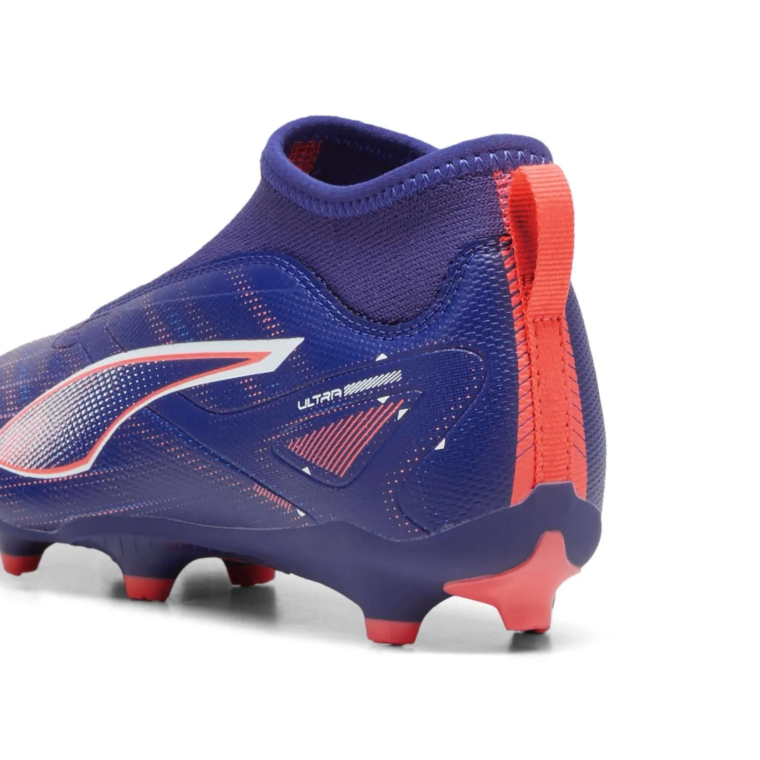 PUMA ULTRA 5 Match  LL FG/AG Jr.